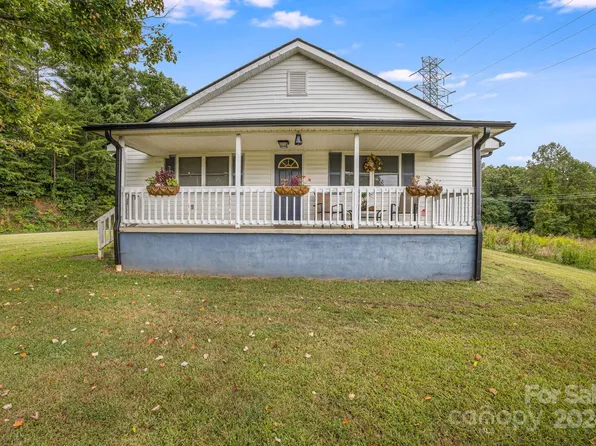 50 Roberta St, Marion, NC 28752