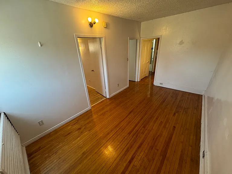 125 King St E — Photo 23
