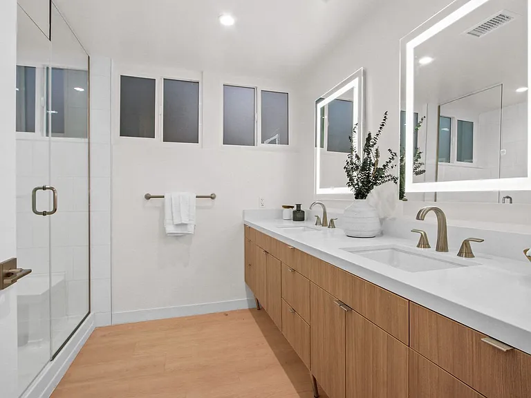 1025 Ocean Avenue — Photo 26