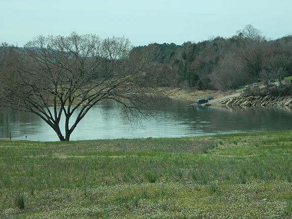 5th image of 279 Rivergate Mnr