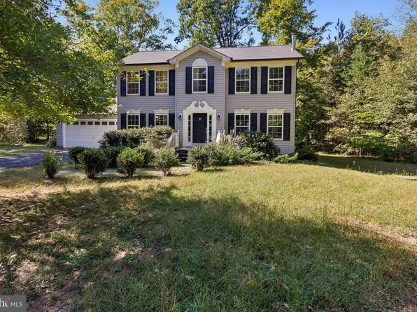 5144 Gatewood Rd, Woodford, VA 22580