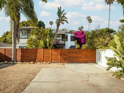 2306 Cliff Dr, Santa Barbara, CA, 93109