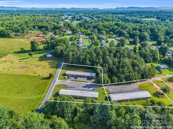 114-111 126 Farmside Dr, Forest City, NC 28043