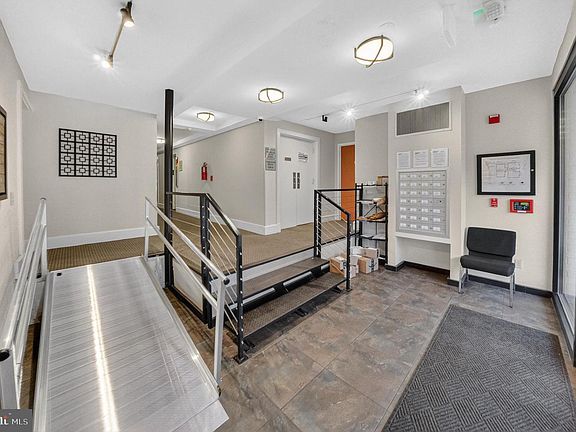 4th image of 4840 Macarthur Blvd NW APT 401