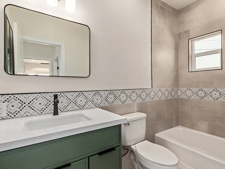 11437 W Lakeshore Dr — Photo 13
