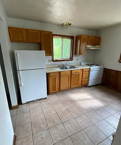 3538 W Jolly Rd #UPPER — Photo 4