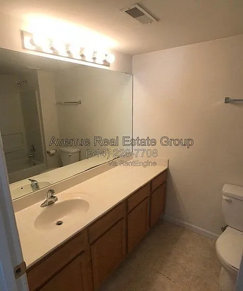 11300 Spring Creek Ln — Photo 17