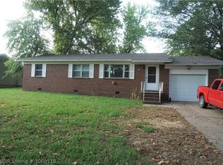 817 Hillside Dr, Fort Smith, AR 72908