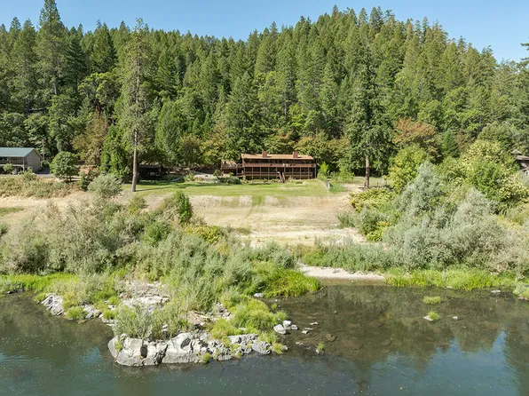 11926 Galice Rd, Merlin, OR 97532