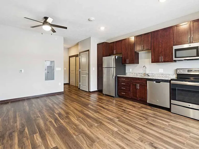 360 at Jordan West — Photo 62