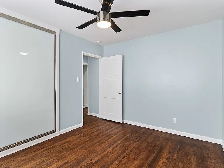 2104 E Florida St — Photo 19