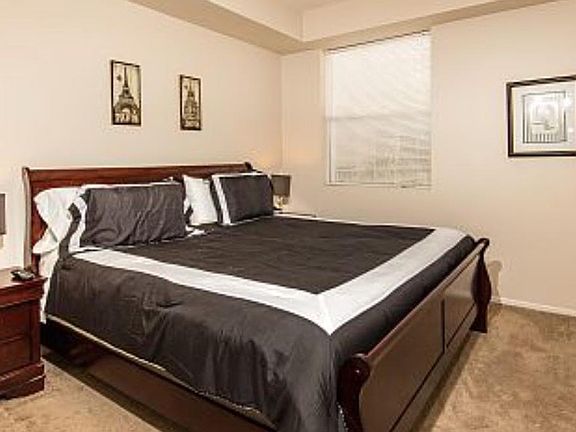 3rd image of 640 Camino De La Reina #1403