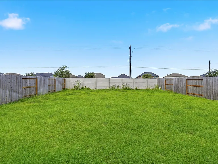 9323 Speckled Trout Dr — Photo 24
