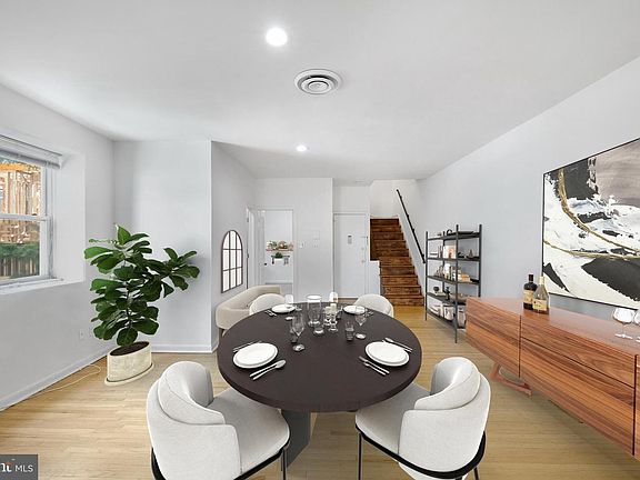 2nd image of 2323 Sansom St #2C
