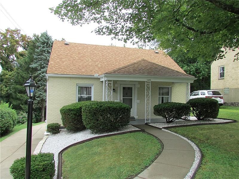 1st image of 129 Gardenia Dr