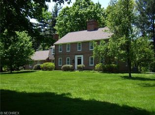 2449 Glenmont Rd NW, Canton, OH 44708