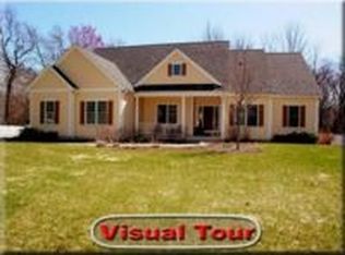 2 Liberty Ln, West Newbury, MA 01985
