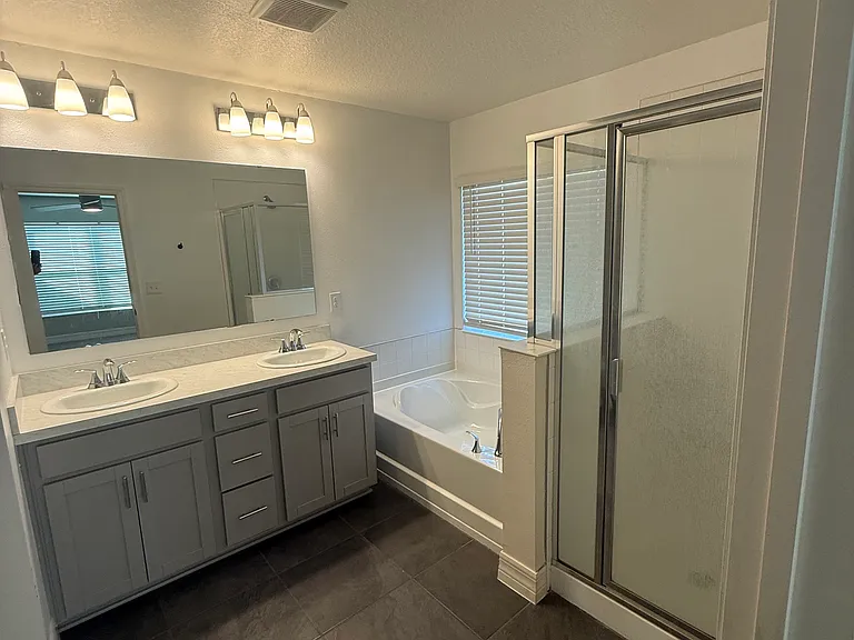 7109 Cruz Ct — Photo 13
