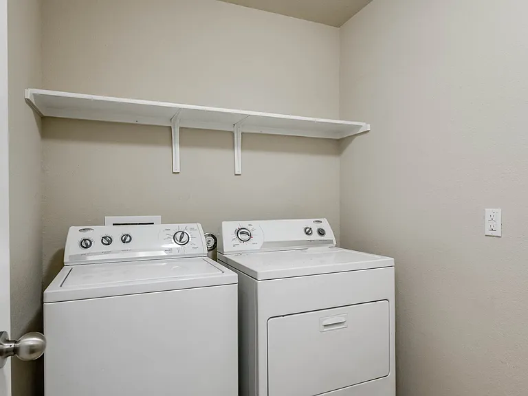 5800 Montrelia Dr — Photo 2
