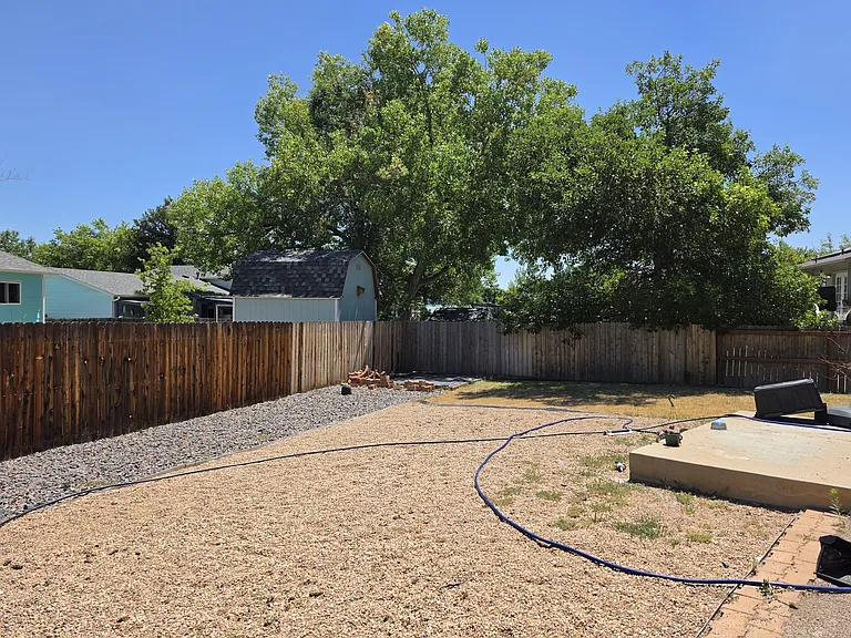 11186 Forest Ave — Photo 27