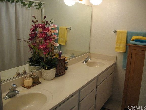 4th image of 9321 E Avenue T10