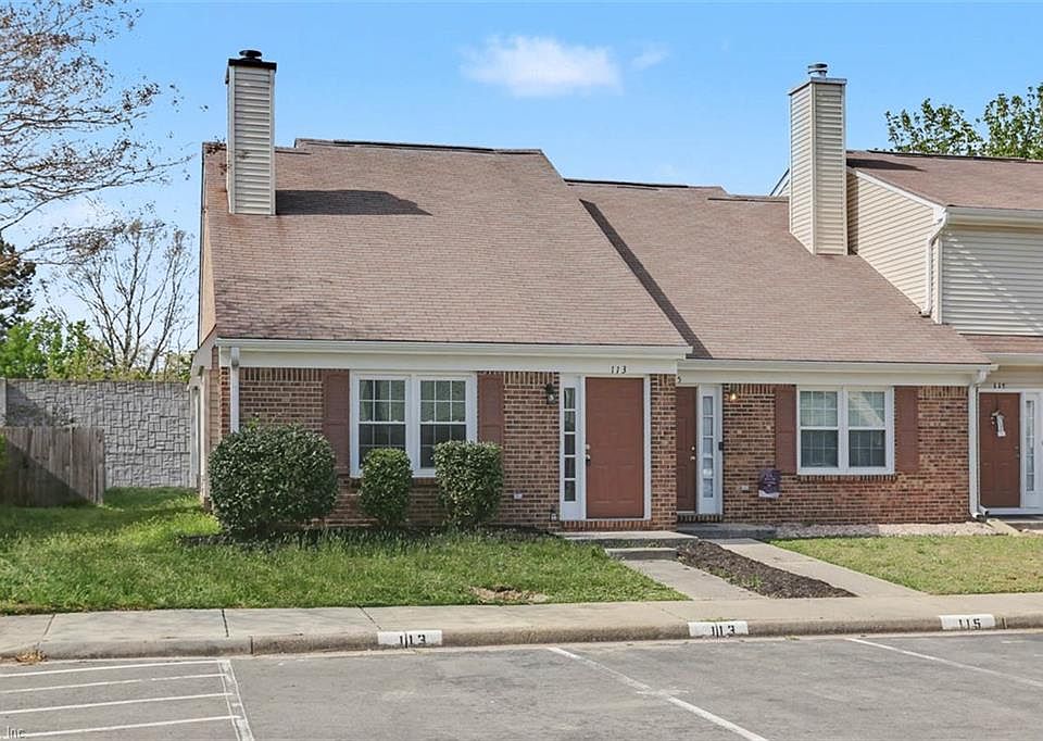 1st image of 113 Cypress Xing