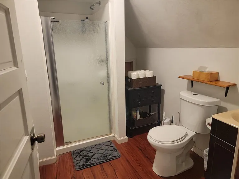 26.5 Lathrop Ave #2 — Photo 11