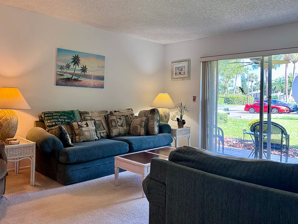 4215 E Bay Dr #1210A