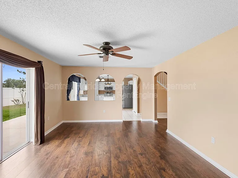 4657 Willamette Cir — Photo 5