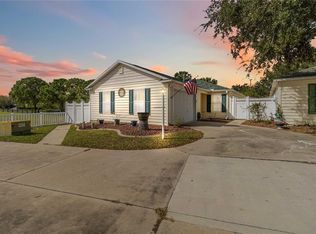 1402 Azteca Loop, The Villages, FL 32162