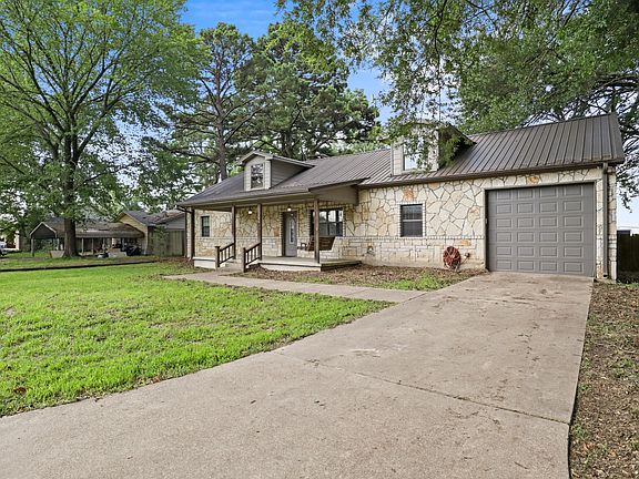 2nd image of 131 Katy Dr