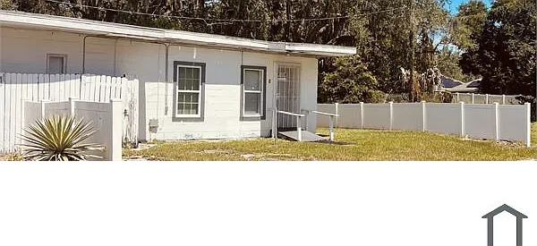 823 Avenue R NE #2