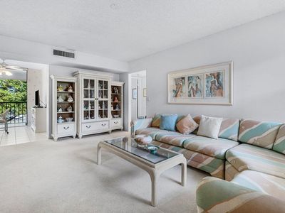 5130 Las Verdes Circle #314, Delray Beach, FL, 33484