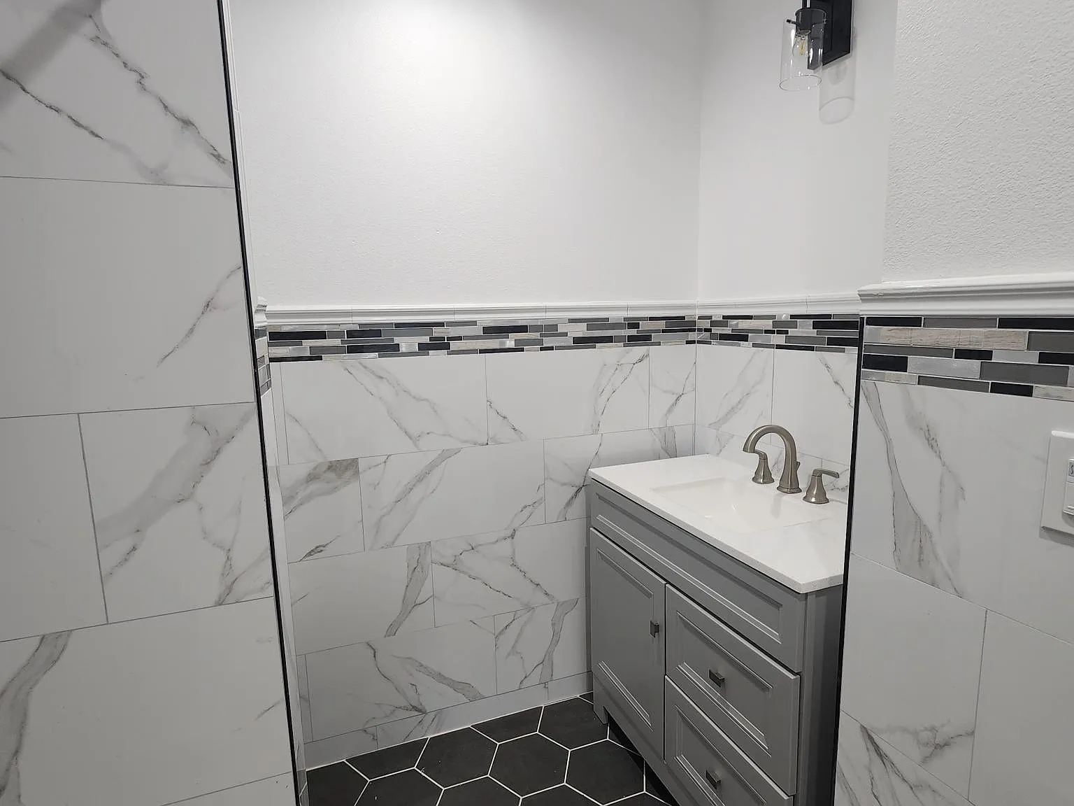 3 bed, 1000 sqft, $3,250 — Photo 2