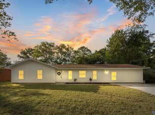 4610 Whitehall Dr NW, Huntsville, AL 35816