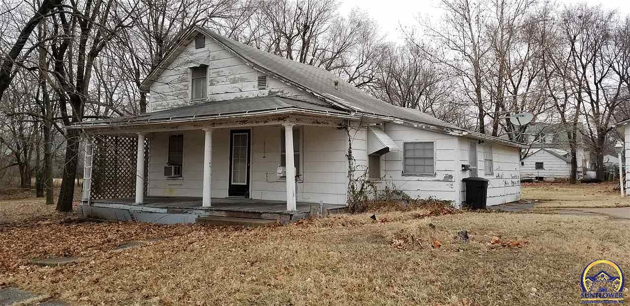 14 W Wamage St, Olpe, KS 66865 Zillow