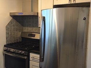 12 Hamlin St #0, Cambridge, MA 02141