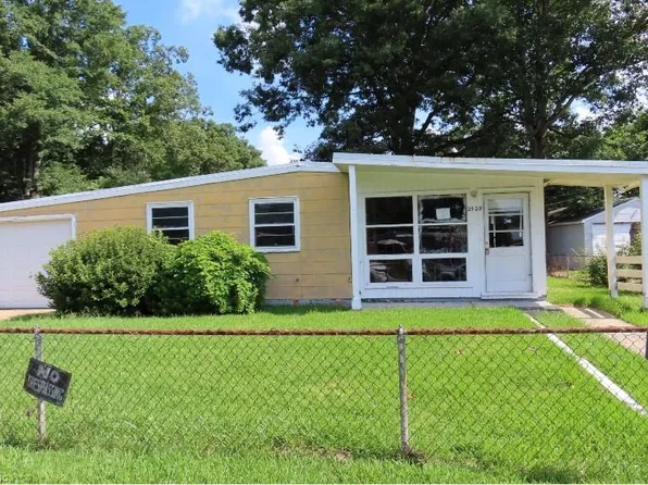 2509 Mayon Dr, Chesapeake, VA 23325