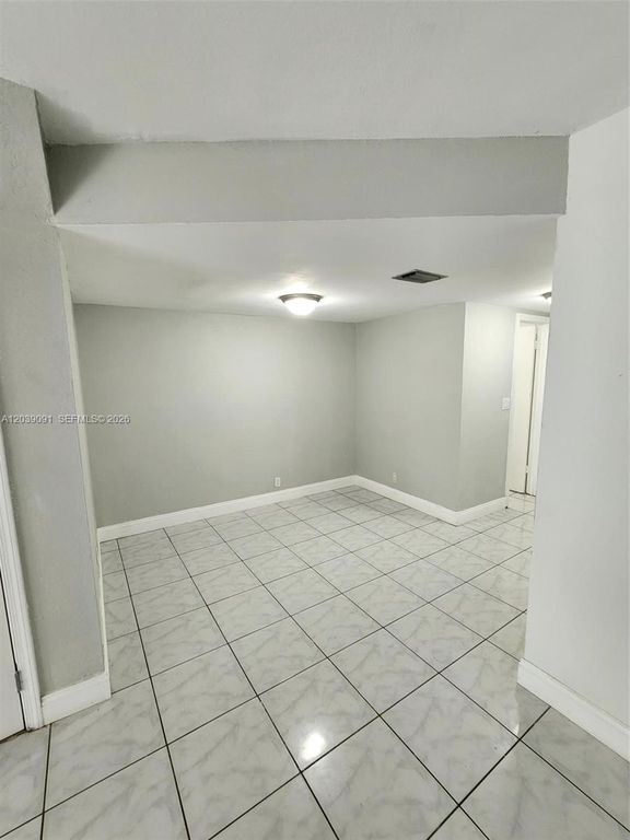 7966 SW 7th Ct, Pompano Beach, FL - More
