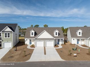 214 Sandpiper Place, Holly Ridge, NC 28445