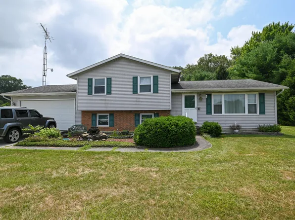 395 Owens Rd W, Marion, OH 43302