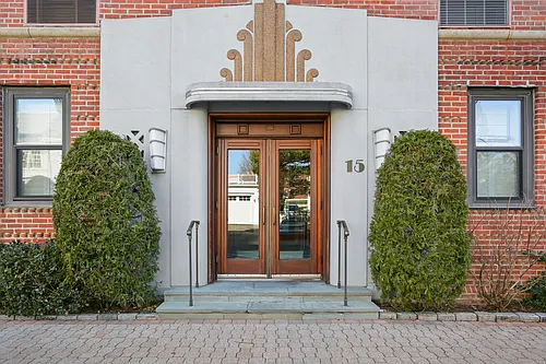 15 Lafayette Ct #6D Photo 1