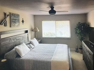 200 Palm Dr APT 4, Naples, FL 34112