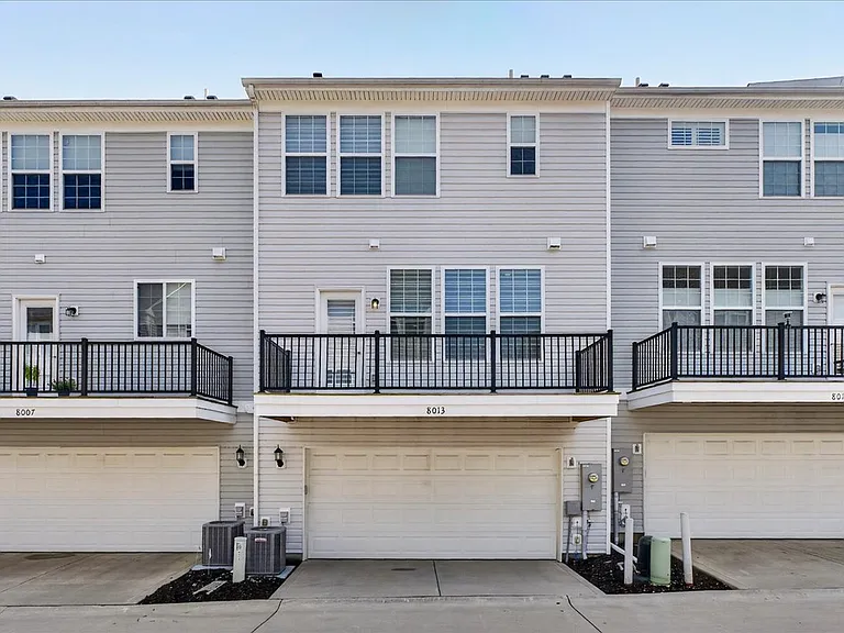 8013 Central Park Dr — Photo 31