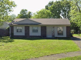 1206 Fruitful Ct, Louisville, KY 40214