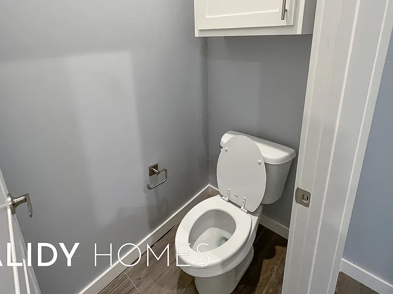 412 Remington Ave — Photo 24