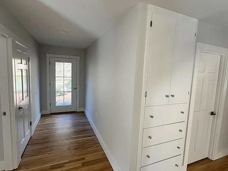 7001 E Loop Rd — Photo 44