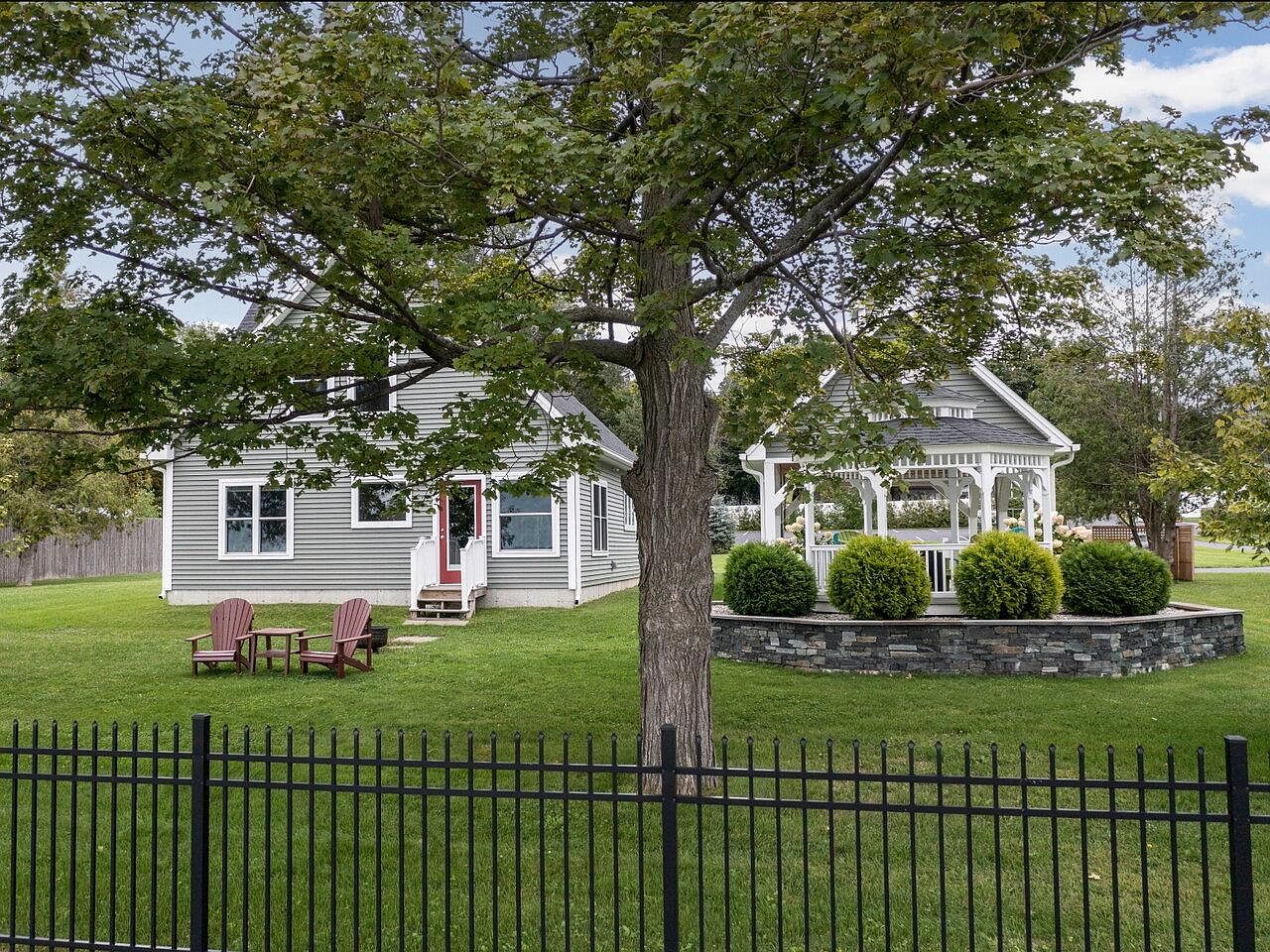 648 South Main Street, Alburgh, VT 05440 MLS 4930079 Zillow