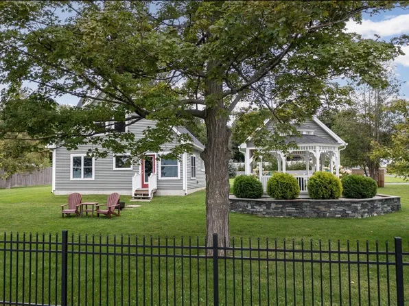 648 South Main Street, Alburgh, VT 05463