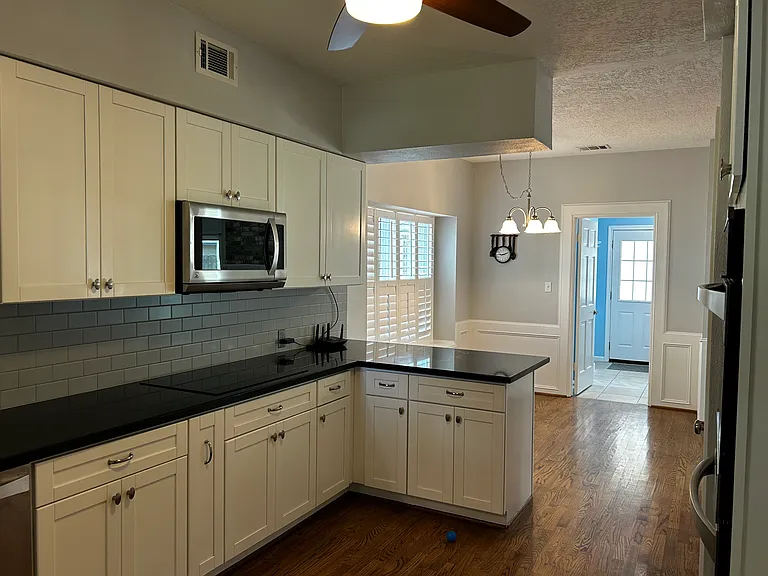 20723 Trellis Ln — Photo 15